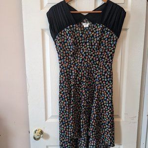 Cooperative flowy dress